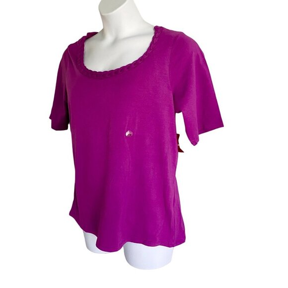 Avenue Stretch Tee Purple with Detailed Neckline Women's Size 14/16 NEW NWT - Picture 4 of 9